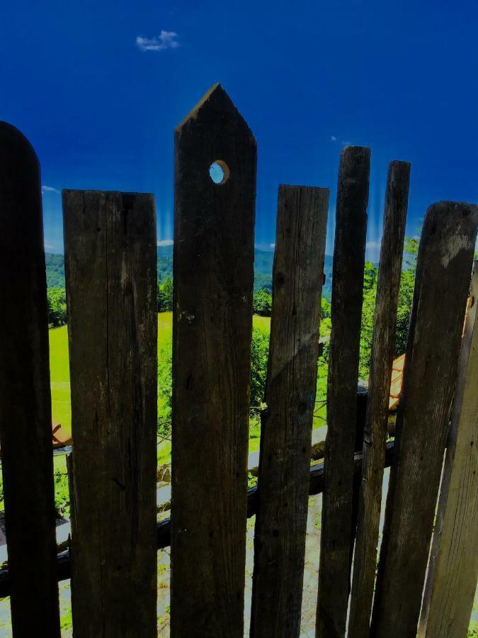 Hodruša Kopanicky Dvor旅馆 外观 照片